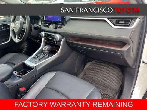 Used 2023 Toyota RAV4 Limited image 23
