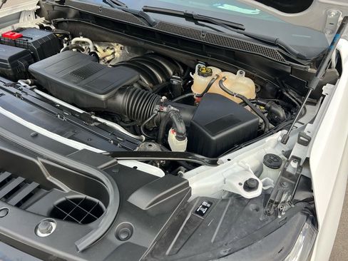 Used 2022 Chevrolet Tahoe Z71 w/ Luxury Package image 57