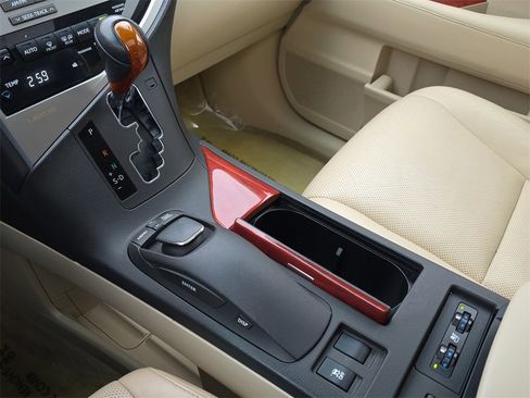 Used 2012 Lexus RX 450h 450h image 30