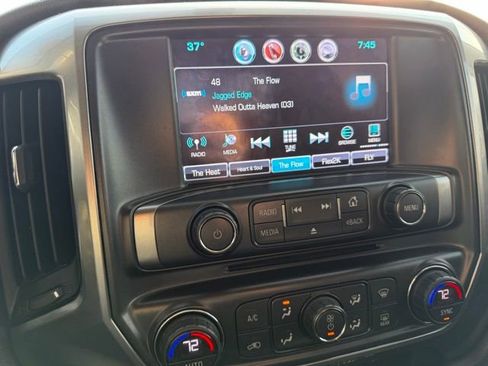 Used 2018 Chevrolet Silverado 1500 LT w/ All Star Edition image 15