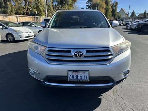 Used 2012 Toyota Highlander SE image 7