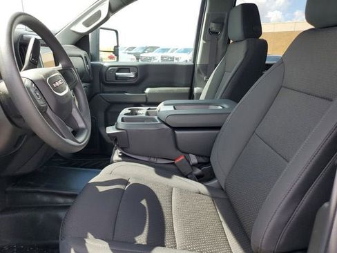 New 2026 GMC Sierra 3500 Pro w/ Convenience Package image 19