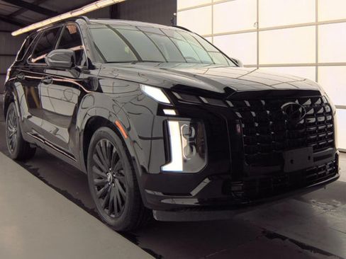 Used 2025 Hyundai Palisade Calligraphy AWD/4WD image 2