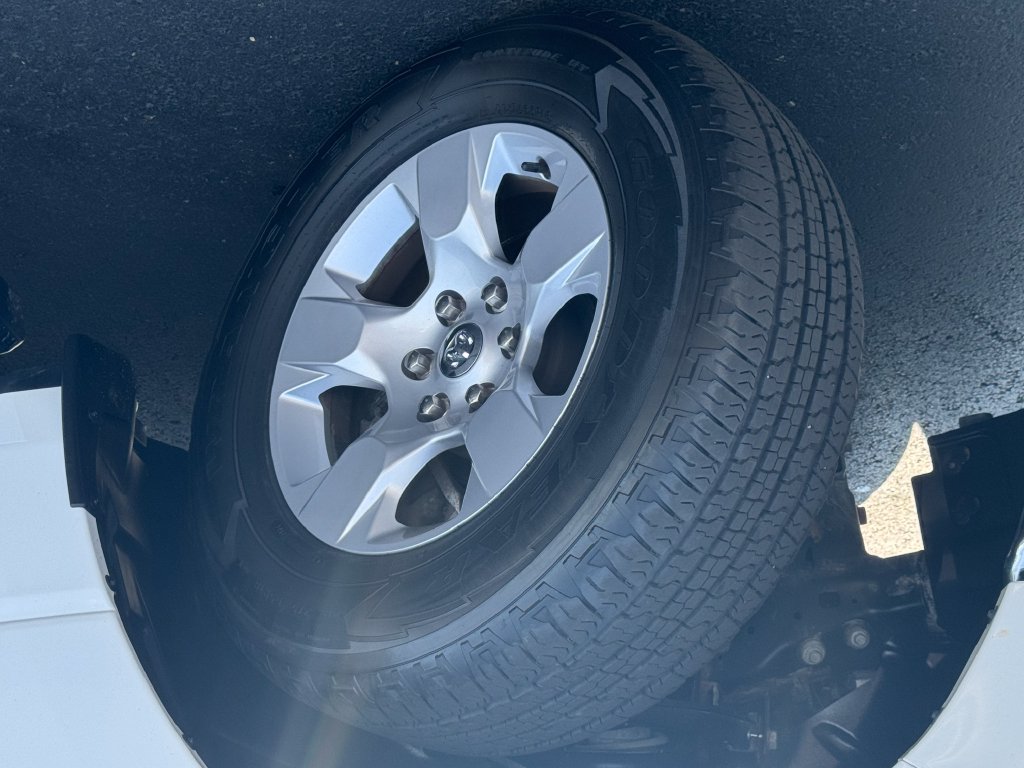 Used 2023 RAM 1500 Lone Star AWD/4WD image 10