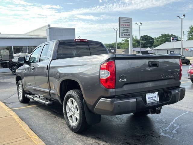 Used 2019 Toyota Tundra SR5 w/ Convenience Package AWD/4WD image 7