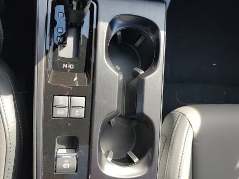 Used 2026 Subaru Outback Premium AWD/4WD image 18