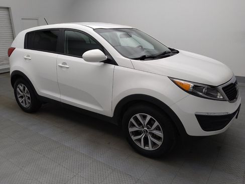 Used 2016 Kia Sportage LX FWD image 11