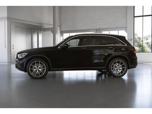Certified 2022 Mercedes-Benz GLC 300 4MATIC image 36