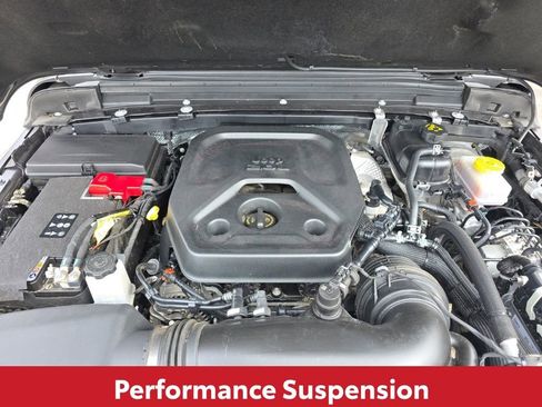 Used 2025 Jeep Wrangler Unlimited Rubicon image 12