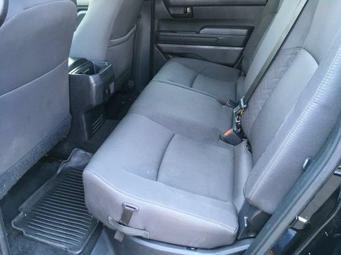 Used 2024 Toyota Tacoma SR5 AWD/4WD image 25