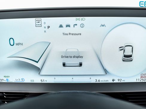 Used 2024 Hyundai Ioniq 5 SEL image 18