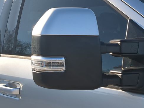 Certified 2019 Ford F250 Lariat w/ Lariat Value Package image 10