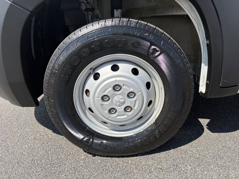 Used 2023 RAM ProMaster 2500 FWD image 26