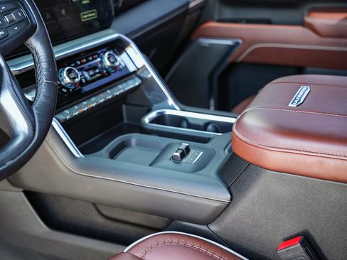 Used 2024 GMC Sierra 2500 Denali Ultimate w/ Max Trailering Package image 21