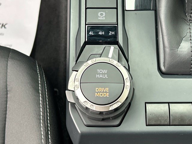 Used 2024 Toyota Tacoma TRD Sport AWD/4WD image 48
