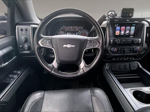 Used 2018 Chevrolet Silverado 1500 LTZ Z71 w/ Centennial Edition image 5