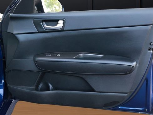 Used 2025 Hyundai Sonata SEL FWD image 16