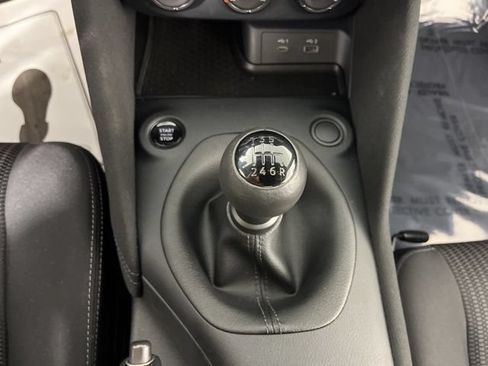 Used 2025 Nissan Z Sport w/ Floor Mat Package RWD image 31