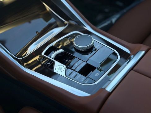 New 2026 BMW X6 xDrive40i image 15