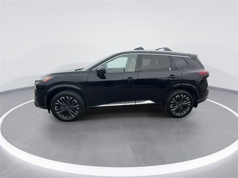 Certified 2026 Nissan Rogue Platinum w/ Platinum Premium Package image 5