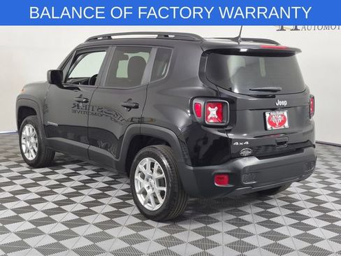 Used 2023 Jeep Renegade Latitude w/ Premium Group AWD/4WD image 7