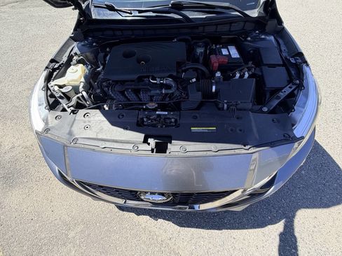 Used 2019 Nissan Altima 2.5 SR AWD/4WD image 37