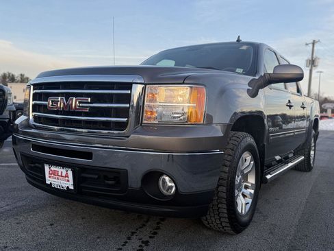 Used 2013 GMC Sierra 1500 SLT w/ SLT Convenience Package image 9