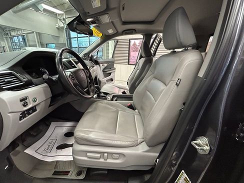 Used 2017 Honda Ridgeline RTL-E image 55