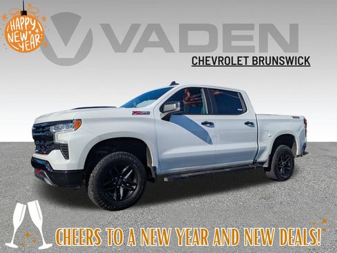 Used 2023 Chevrolet Silverado 1500 LT Trail Boss w/ Protection Package image 1
