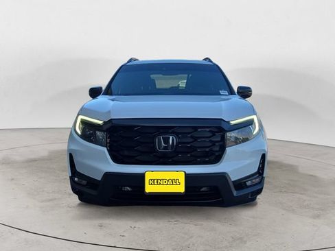 Used 2023 Honda Passport Elite image 2