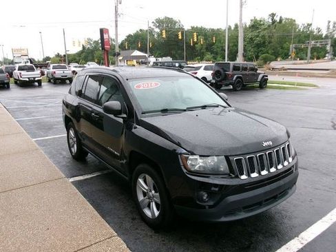 Used 2016 Jeep Compass Sport w/ Power Value Group AWD/4WD image 4