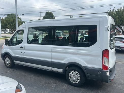 Used 2016 Ford Transit 350 XLT RWD image 5