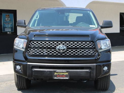 Used 2021 Toyota Tundra SR5 AWD/4WD image 3