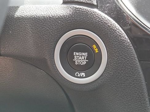 Used 2023 Chrysler 300 S RWD image 14