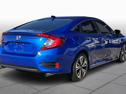 Used 2018 Honda Civic EX-T image 12