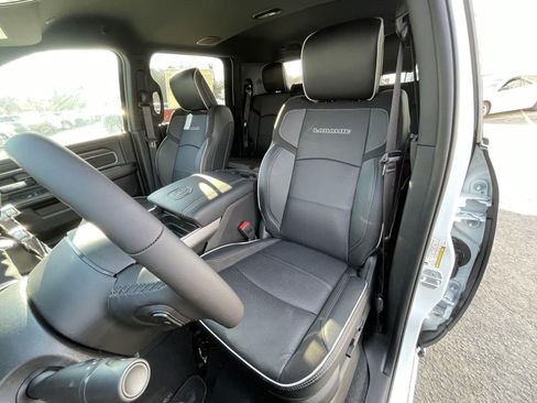 New 2026 RAM 2500 Laramie w/ Sport Appearance Package AWD/4WD image 10