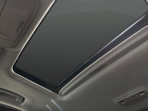 Used 2018 GMC Sierra 1500 SLT image 9