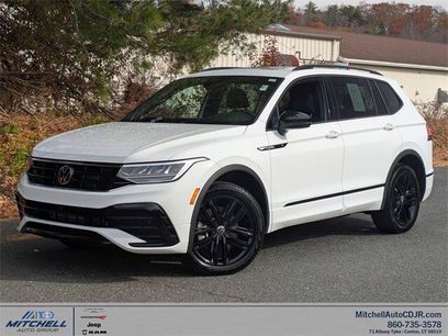 Used 2022 Volkswagen Tiguan SE R-Line