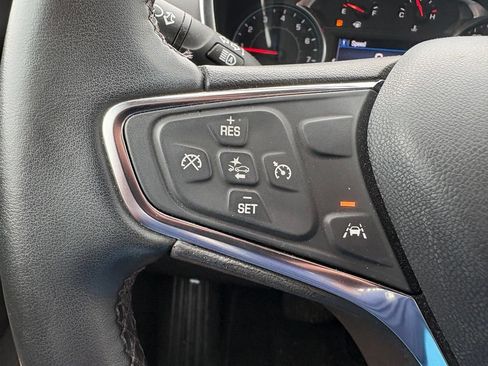 Used 2024 Chevrolet Equinox LT FWD image 16