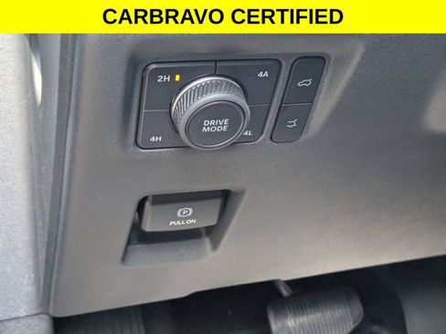 Used 2025 Ford Expedition Platinum AWD/4WD image 15