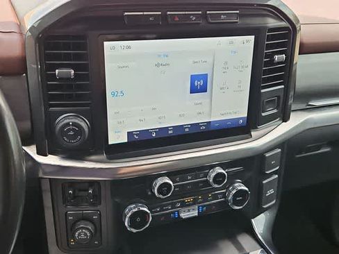 Used 2022 Ford F150 Lariat AWD/4WD image 21