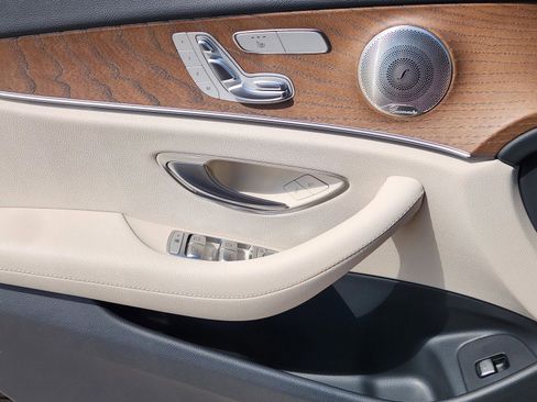 Certified 2023 Mercedes-Benz E 350 E350 4MATIC image 15