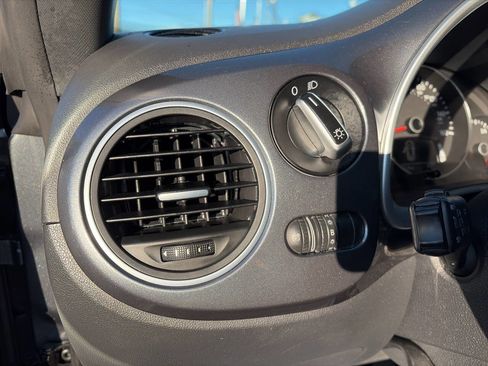 Used 2012 Volkswagen Beetle 2.5 image 35