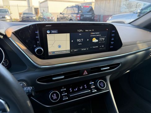 Used 2020 Hyundai Sonata Limited image 18