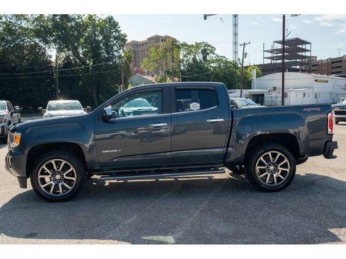 Used 2019 GMC Canyon Denali AWD/4WD image 5
