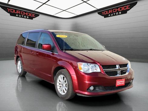 Used 2019 Dodge Grand Caravan SXT image 7