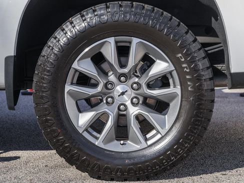 Used 2021 Chevrolet Silverado 1500 RST image 19