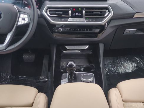 Used 2024 BMW X3 sDrive30i w/ Convenience Package image 21