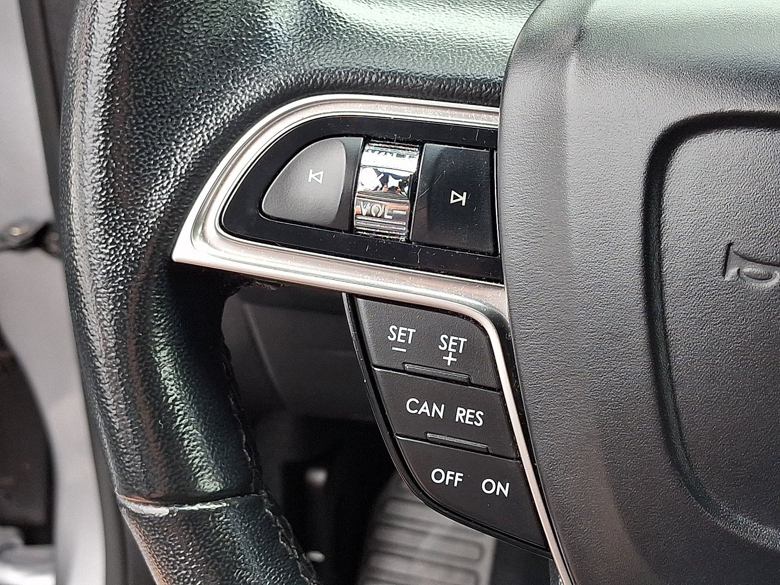 Used 2020 Lincoln Nautilus Premier AWD/4WD image 20