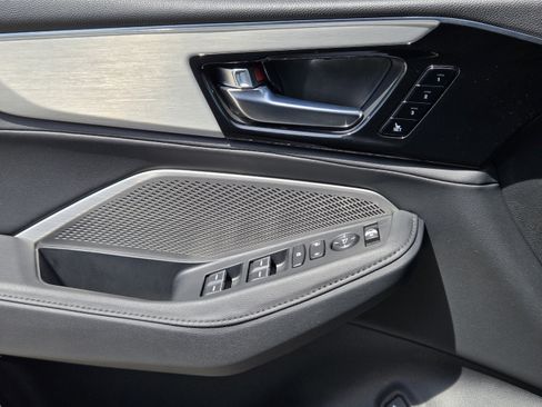 Used 2024 Acura MDX SH-AWD image 19